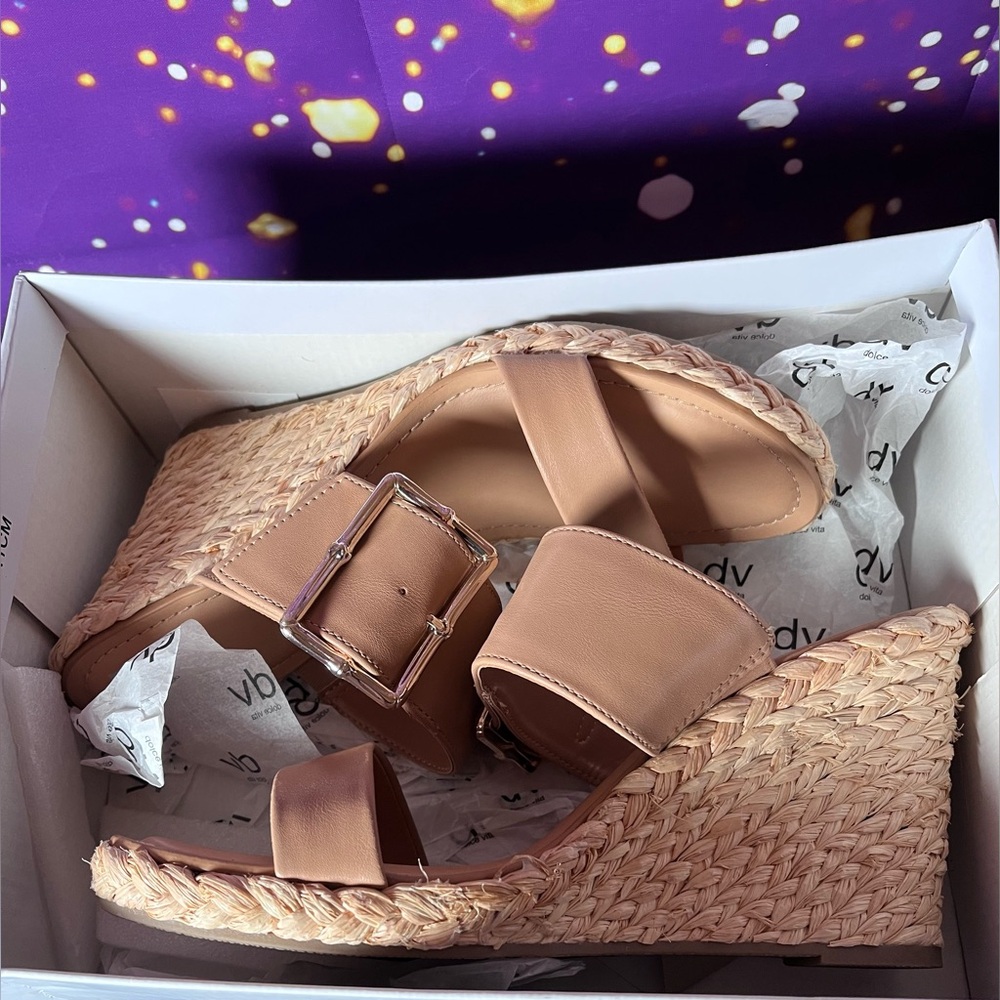 Dolce Vita Tan Wedge Sandals with Buckle - Picture 2 of 2